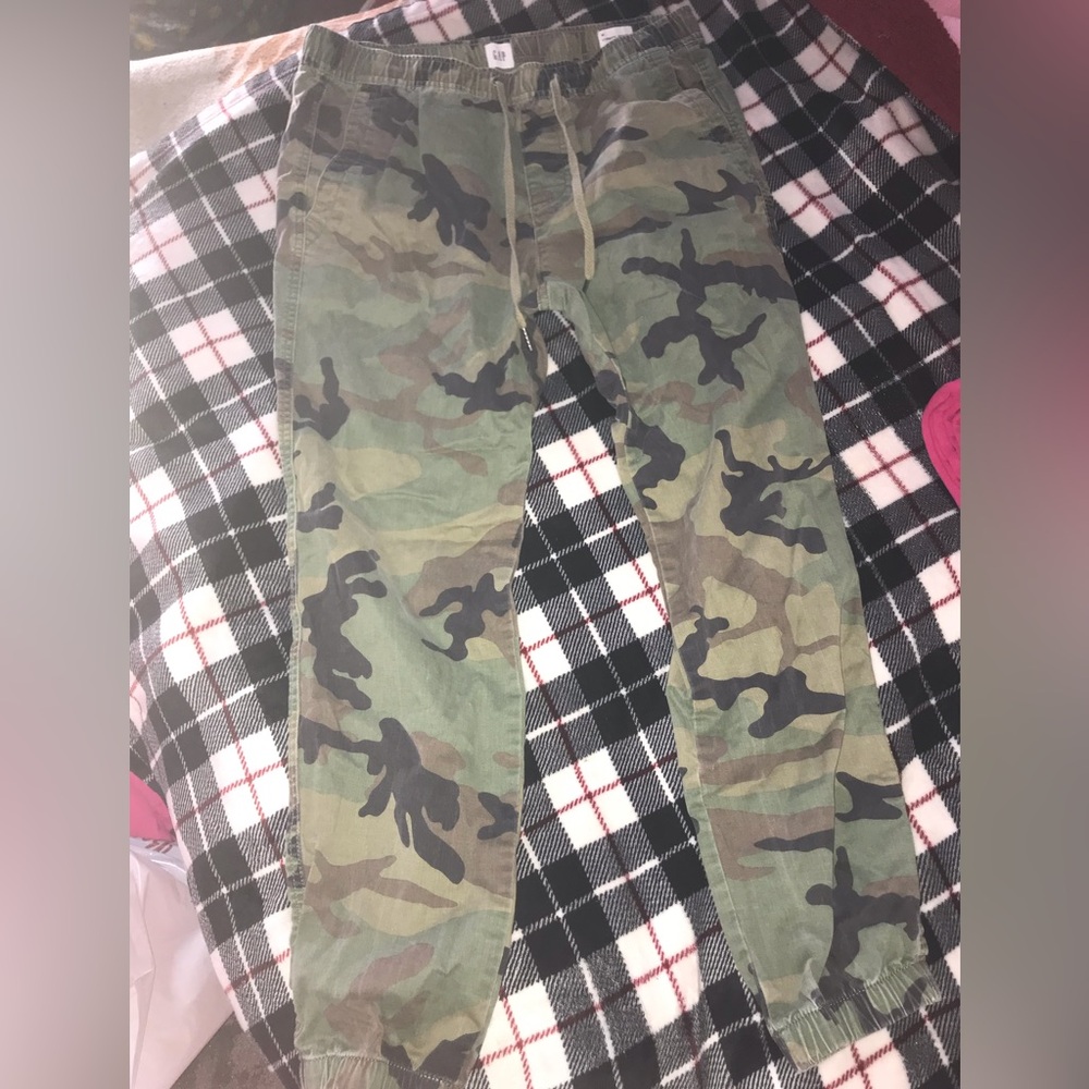 Gap joggers